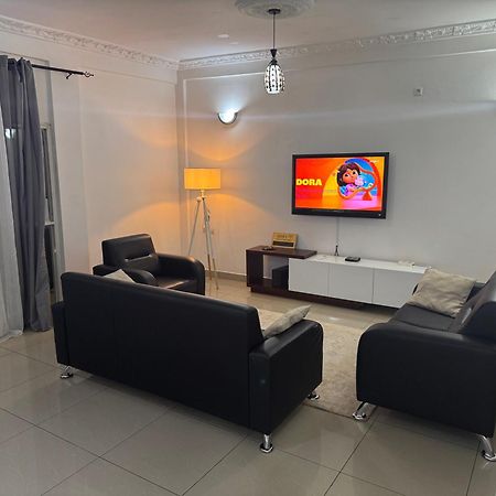 Appartements Modernes, Wifi, Tv - Yaounde, Omnisports Yaoundé Exterior foto