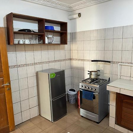 Appartements Modernes, Wifi, Tv - Yaounde, Omnisports Yaoundé Exterior foto