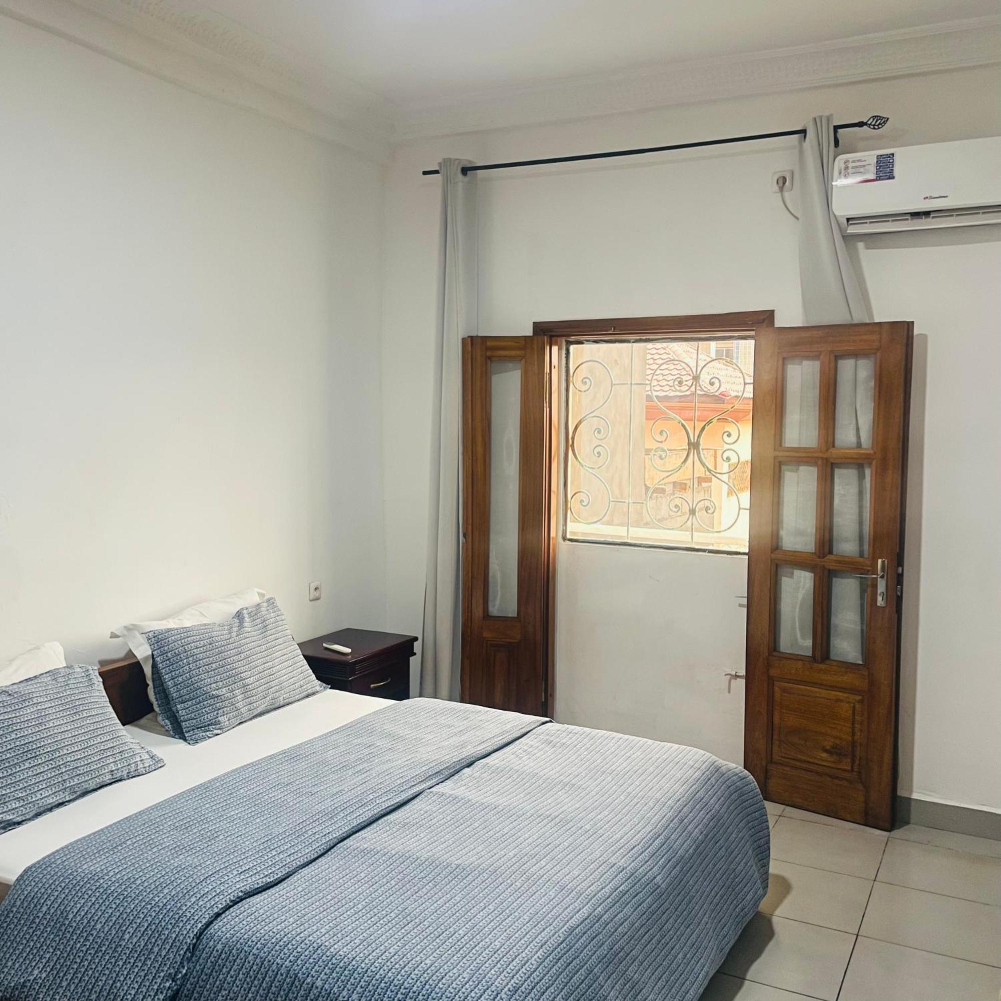 Appartements Modernes, Wifi, Tv - Yaounde, Omnisports Yaoundé Exterior foto