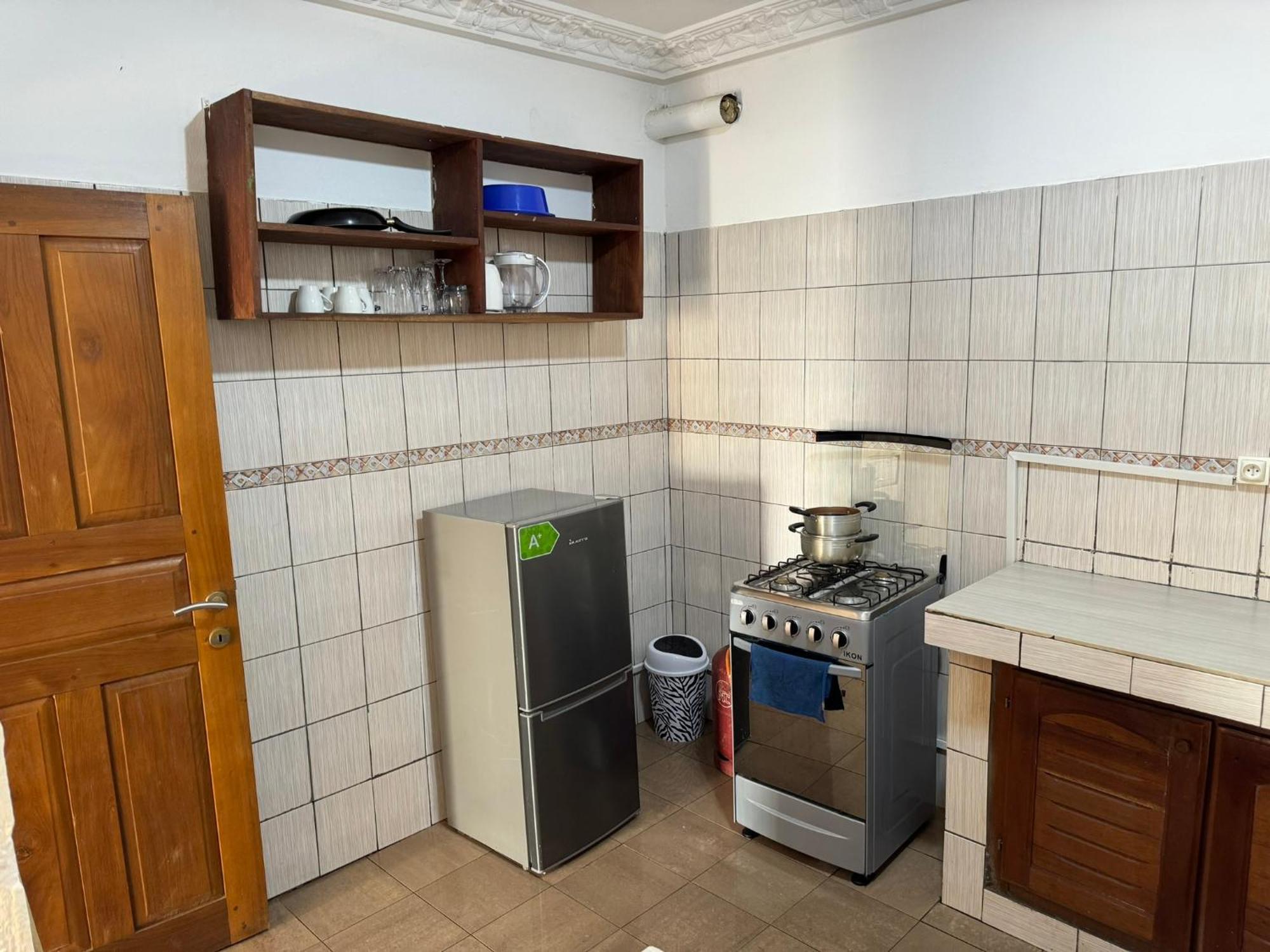 Appartements Modernes, Wifi, Tv - Yaounde, Omnisports Yaoundé Exterior foto
